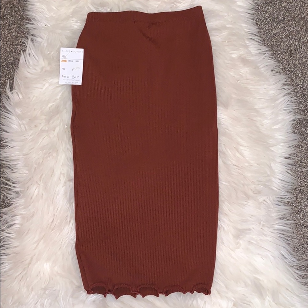 Pencil skirt